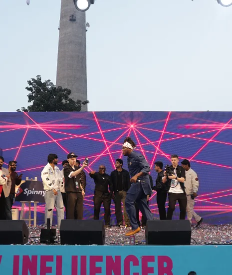 Live concert event services